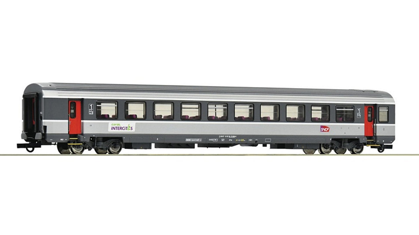 Roco 74536 1st class Corail Saloon Coach
