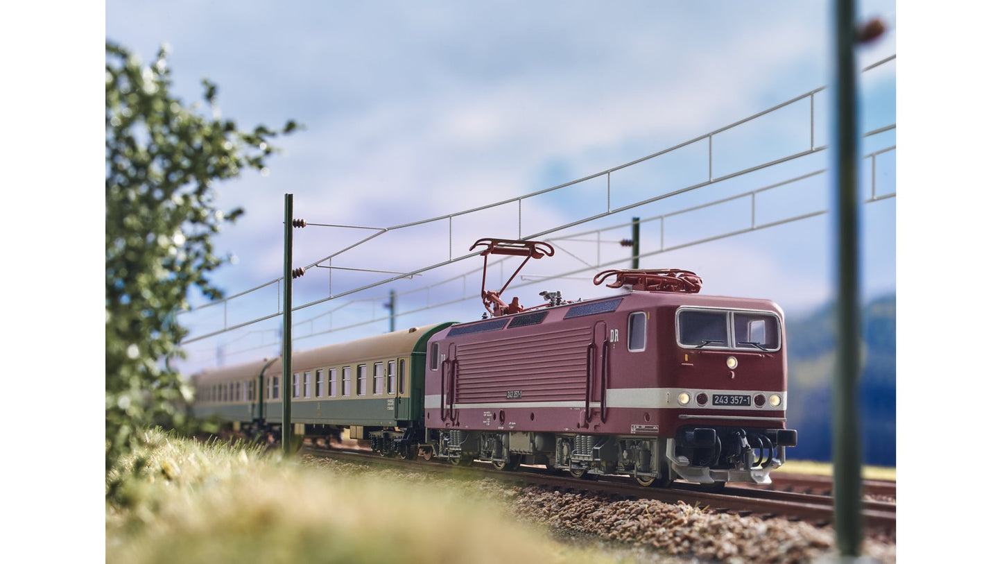 MiniTrix 16433 Class 243 Electric Locomotive