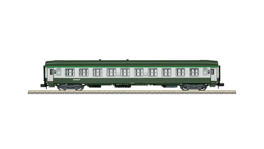 Minitrix 18466 Type B10 Express Train Passenger Car