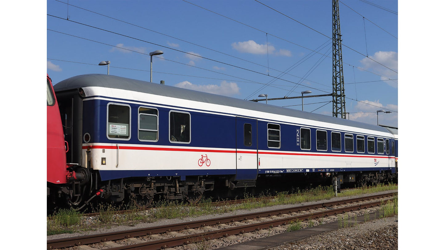 MiniTrix 18488 Type Bduu 497.2 Passenger Car