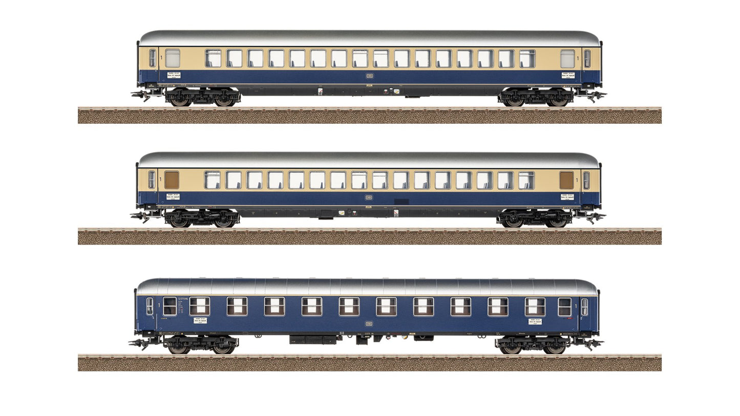 Trix T23113 Passenger Car Set 2 IVA Express