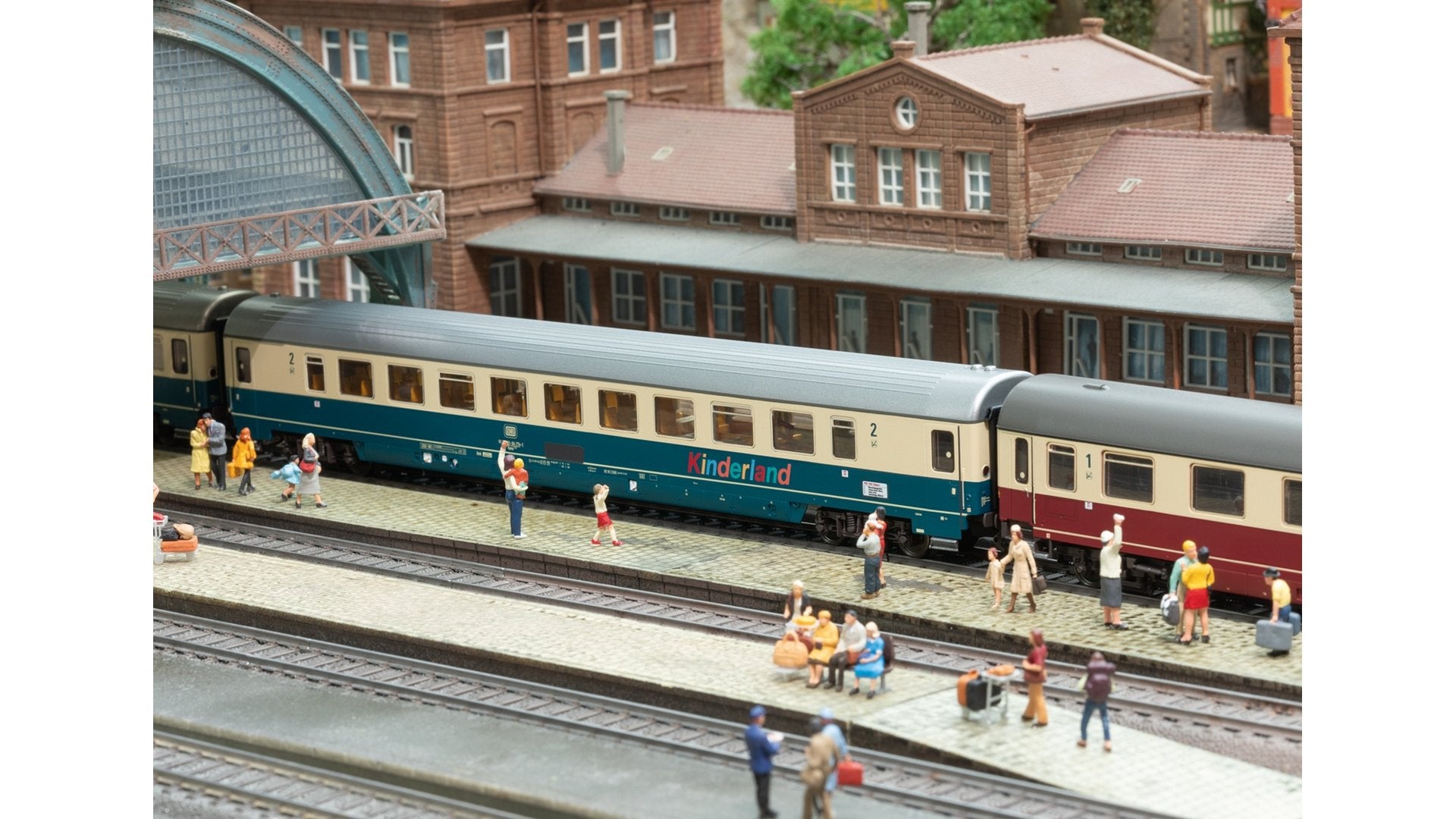 Trix 23143 FD Konigssee Passenger Car Set