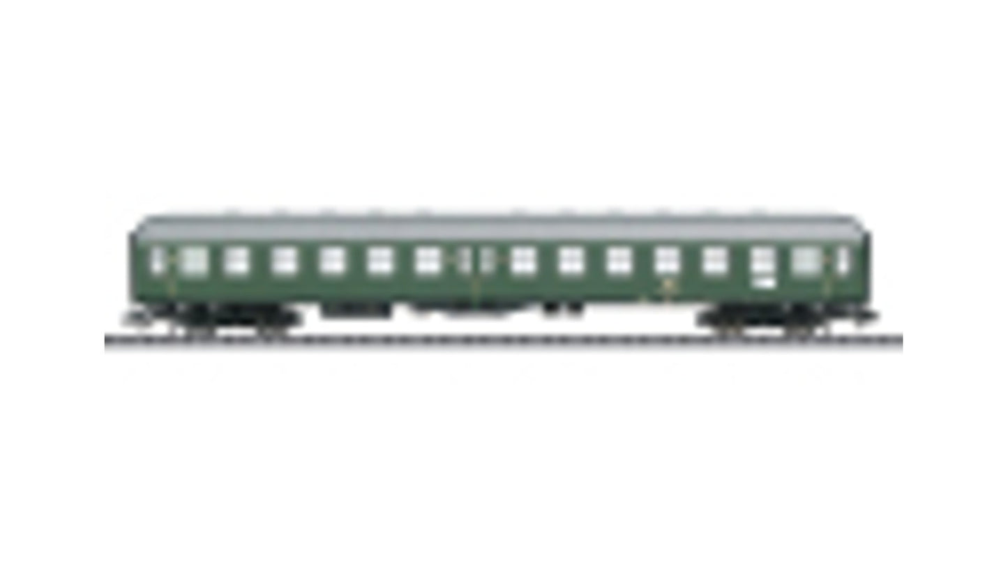 Trix 23160 2nd Class Passenger Car
