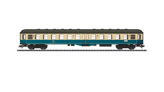 Trix 23165 Passenger Car 2nd Class
