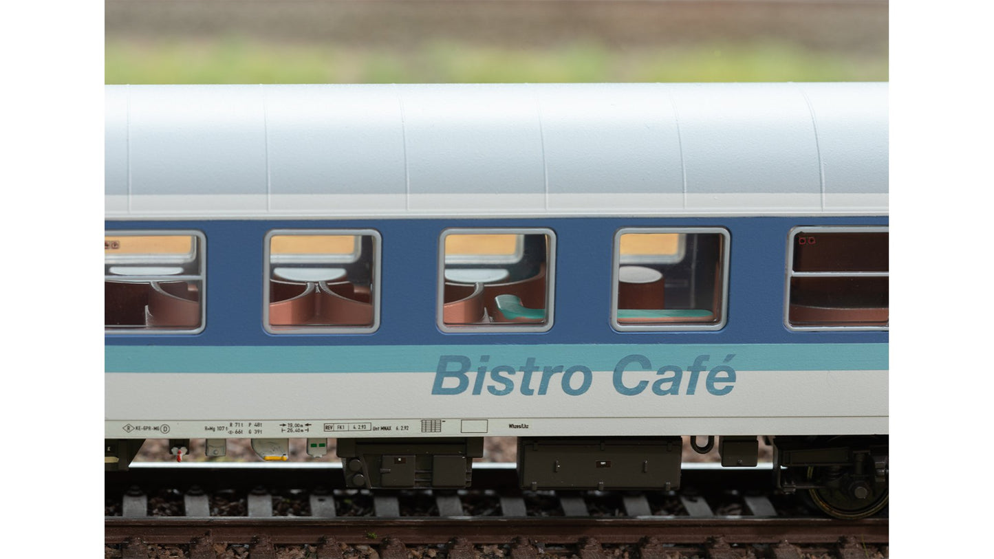 Trix 23200 InterRegio Passenger Car Set