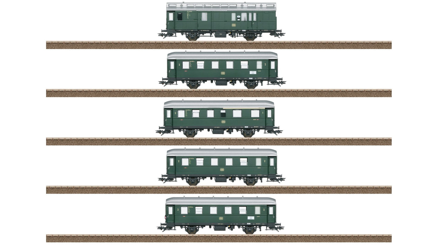Trix 23225 Passenger Car Set