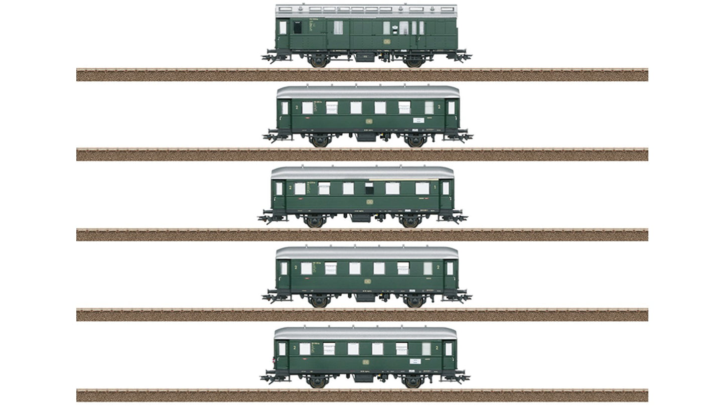 Trix 23225 Passenger Car Set