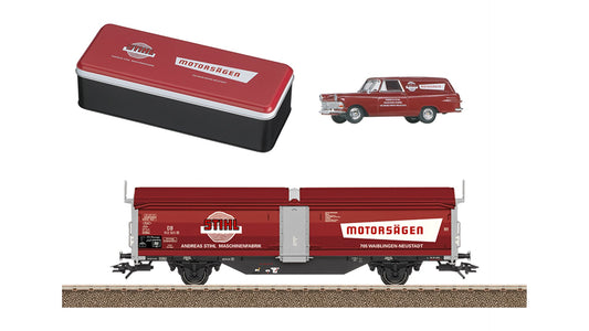 Trix 24723 HO Gauge Museum Car Set for 2023