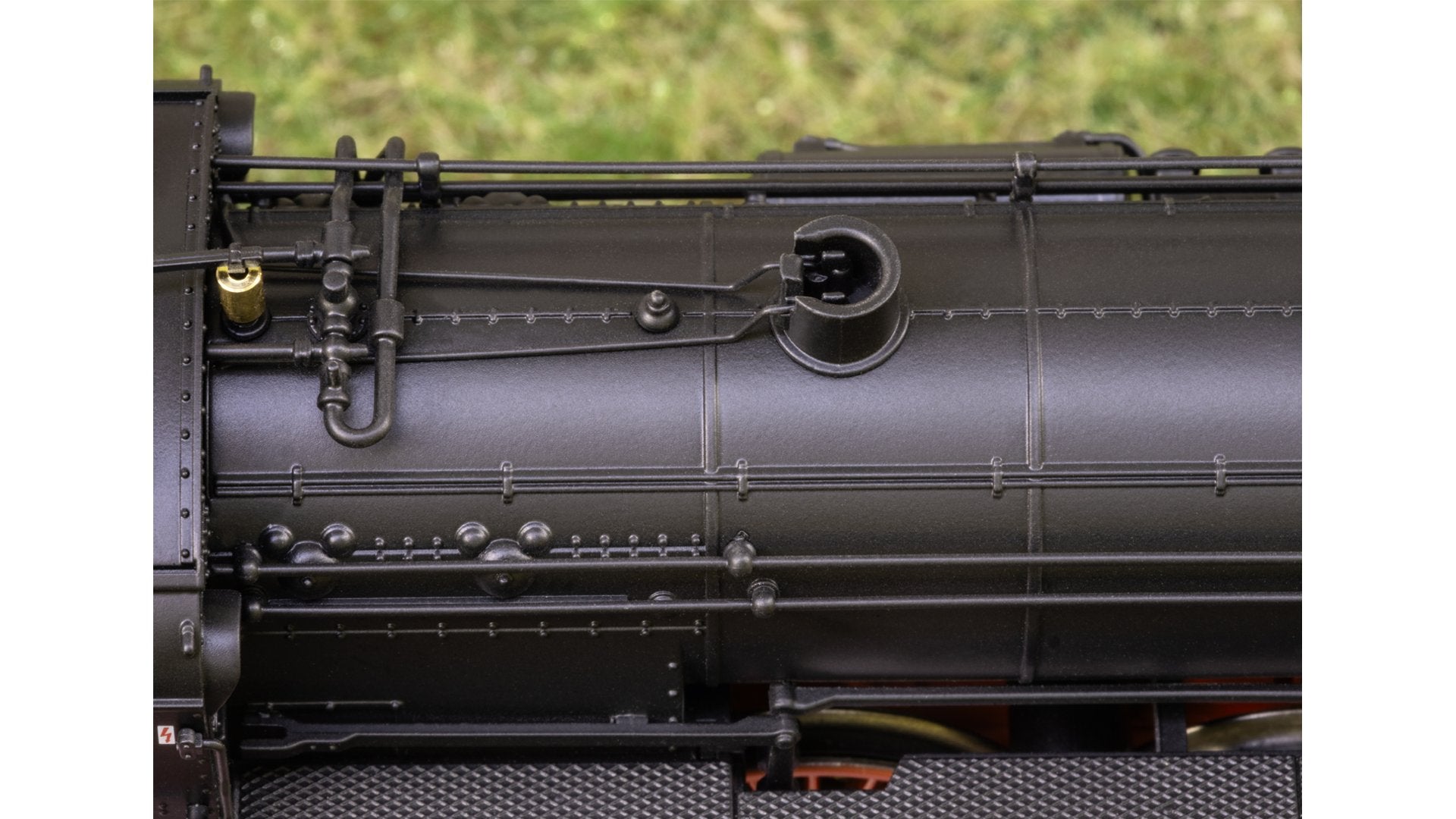 Trix T25019 Saxon Pride Class 19.0 Steam Locomotive