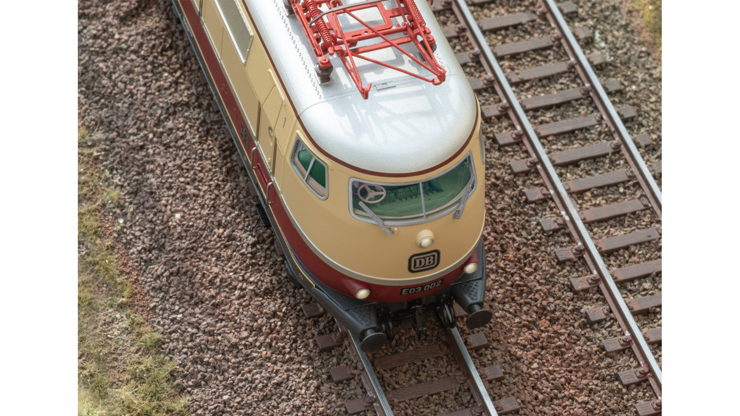 Trix T25030 Electric Locomotive Road Number E 03 002