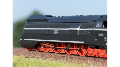 Trix 25060 Steam Locomotive Road Number 06 001
