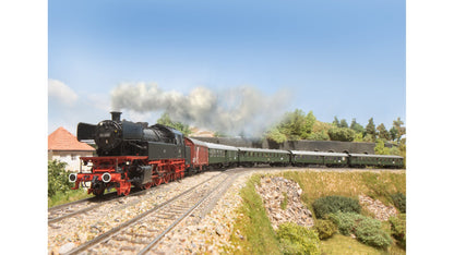 Trix 25660 Steam Locomotive 66 002