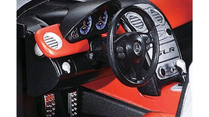 Tamiya 24290 Mercedes-Benz SLR McLaren