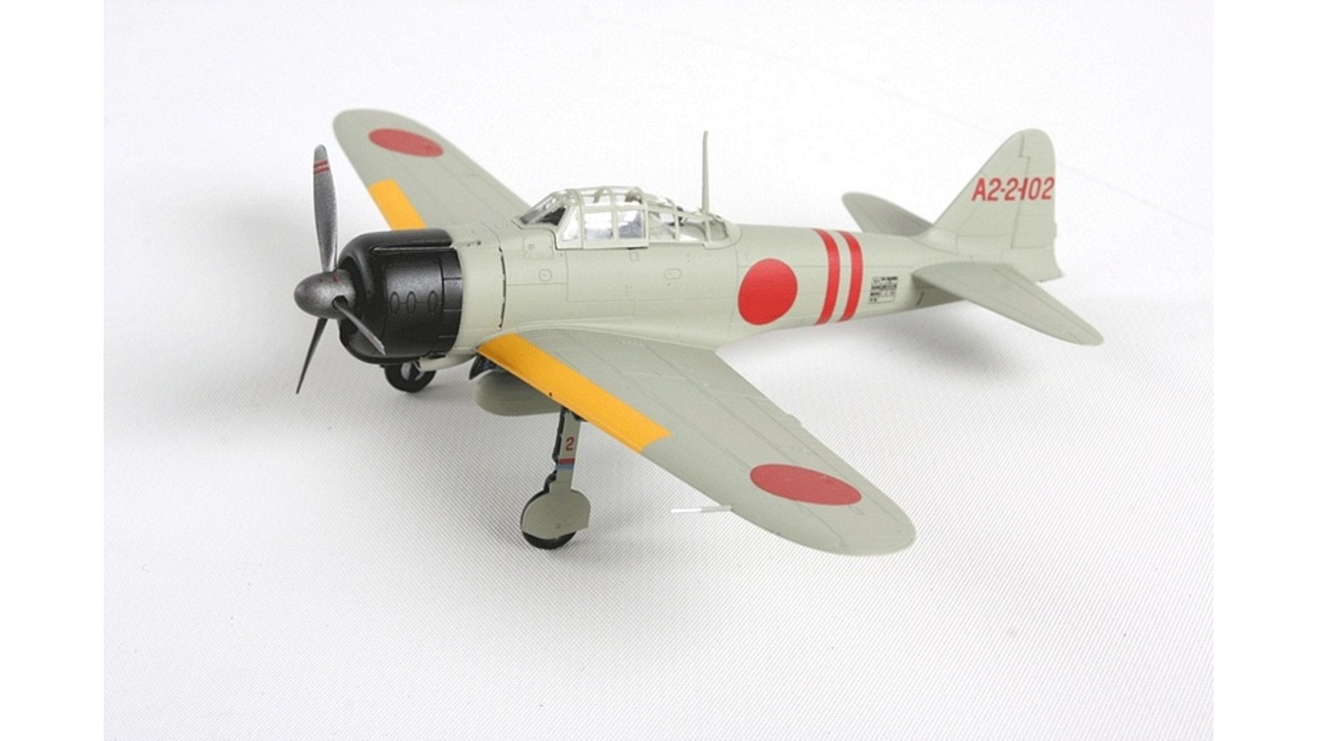 Tamiya 25170 A6M2B Zero Fighter