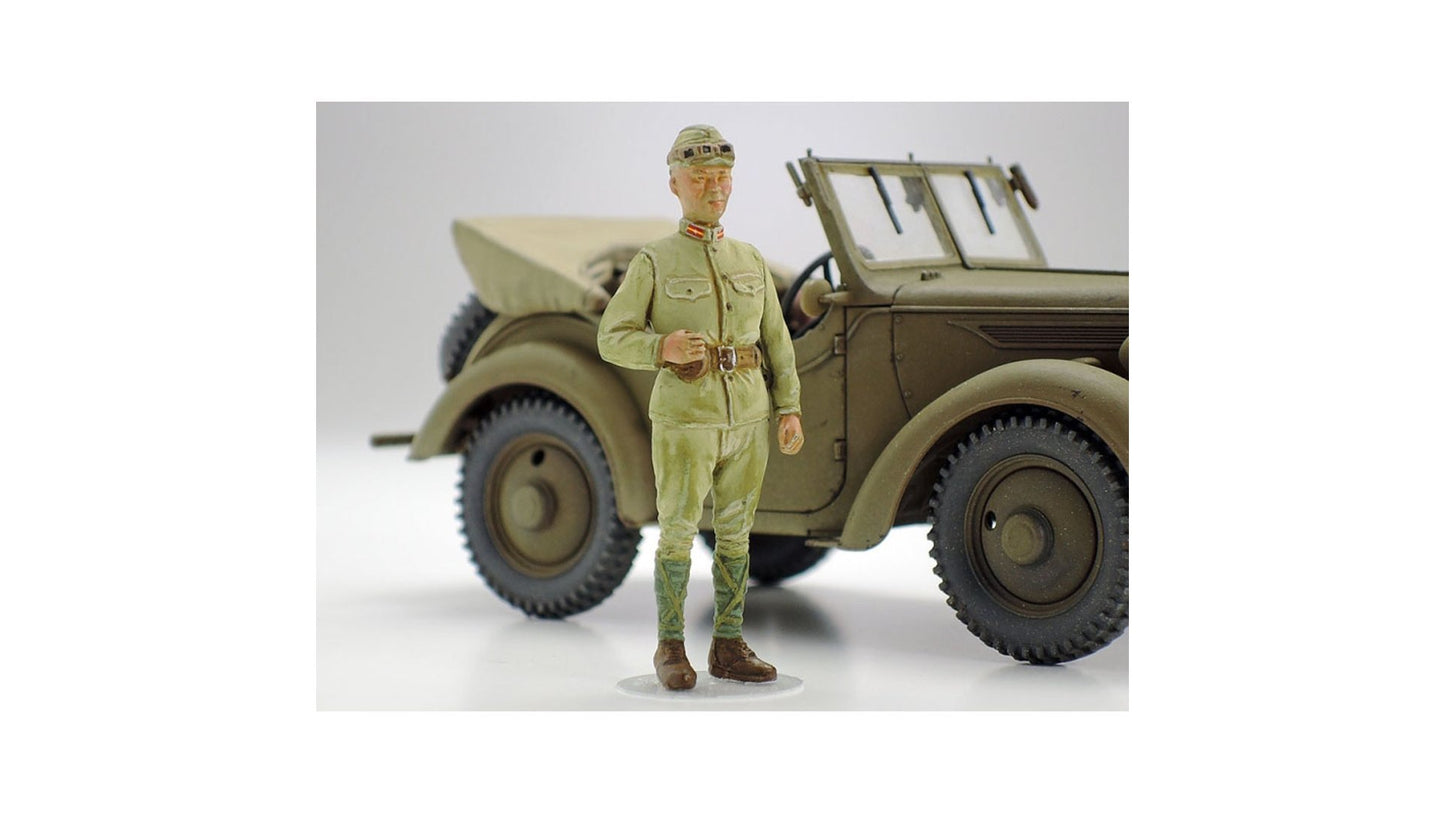 Tamiya 25203 Kawasaki Ki-61-Id Hien Tony with 4X4 Light Vehicle Kurogane