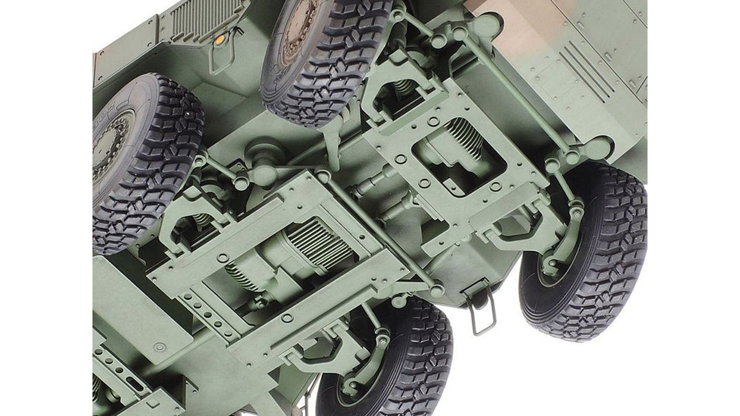 Tamiya 35361 JGSDF Type 16 Maneuver Combat Vehicle