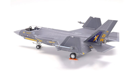 Tamiya 60794 1/72 Lockheed Martin F