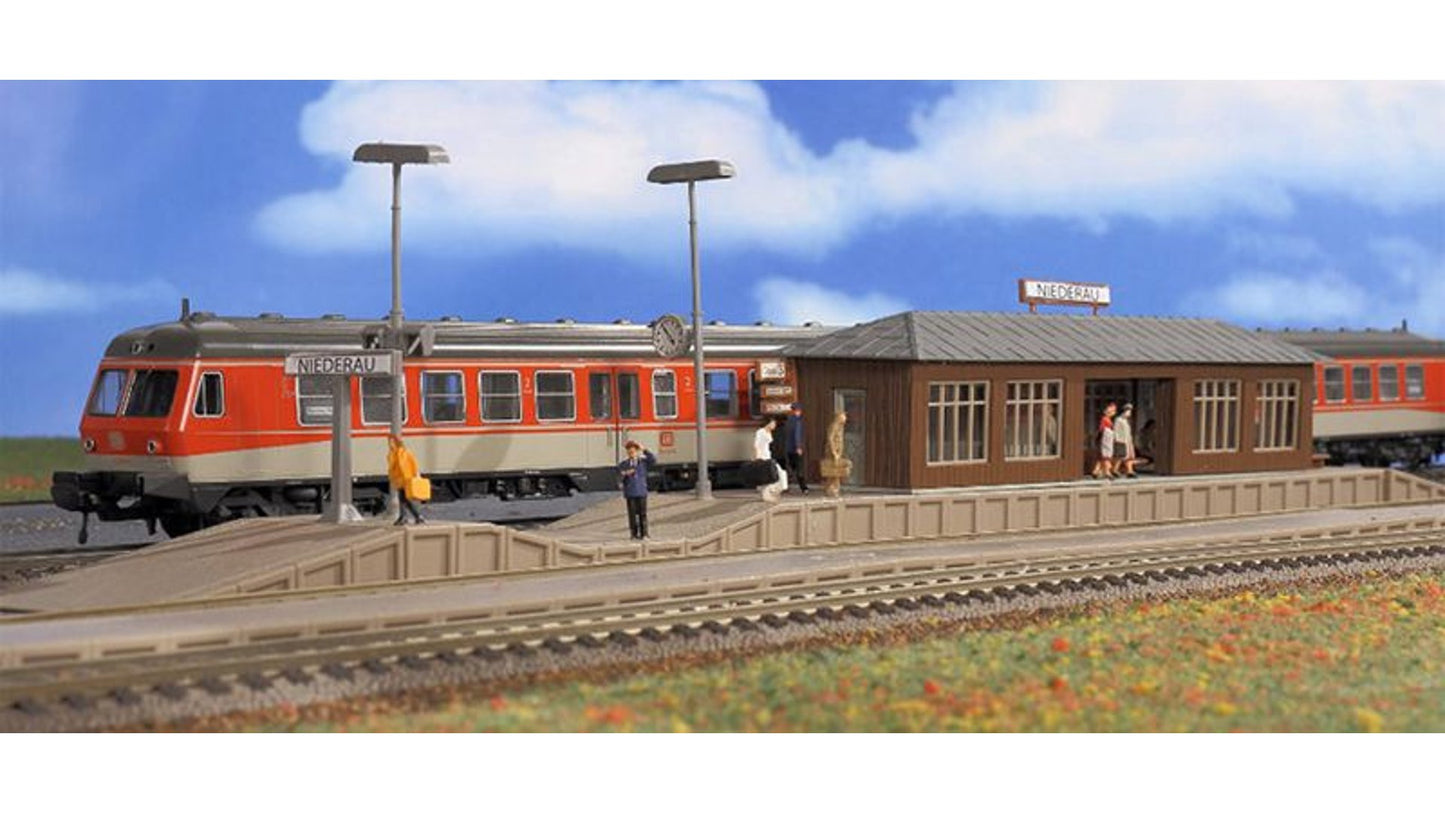 Vollmer 43549 Platform Niederau with Shelter