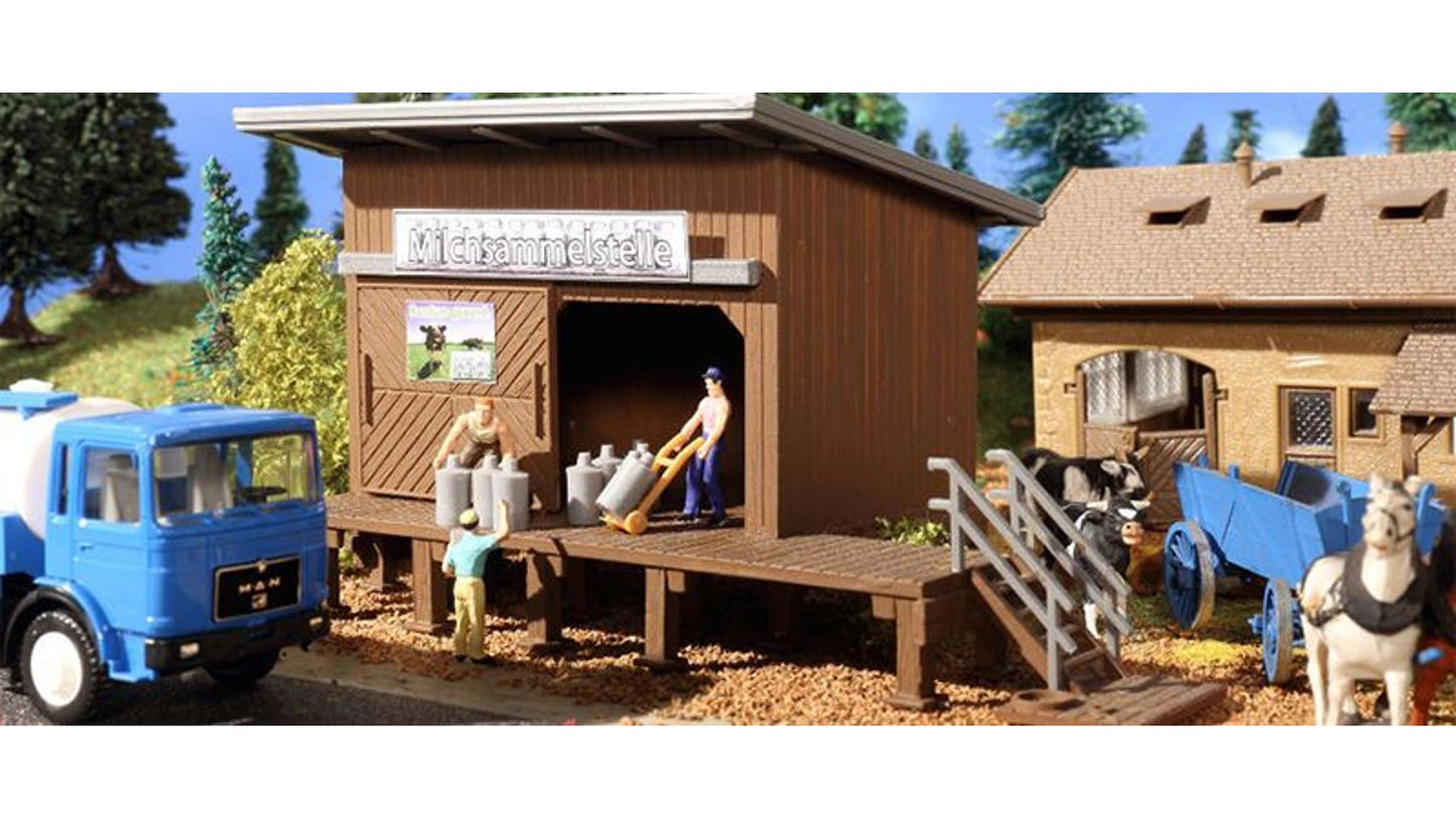 Vollmer 43856 Village Place for Milk Collection